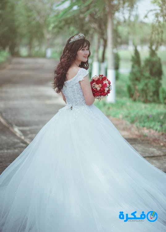 تفسير حلم أنك ارتديتي ثوب أو فستان زفاف وأنت متزوجة