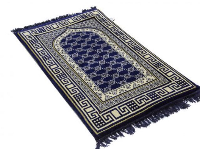 حلم مصلية الصلاة في المنام