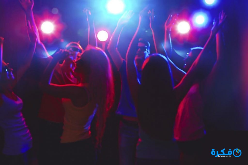 تفسير حلم رؤية بيوت الدعارة 5 تفسير حلم رؤية بيوت الدعارة