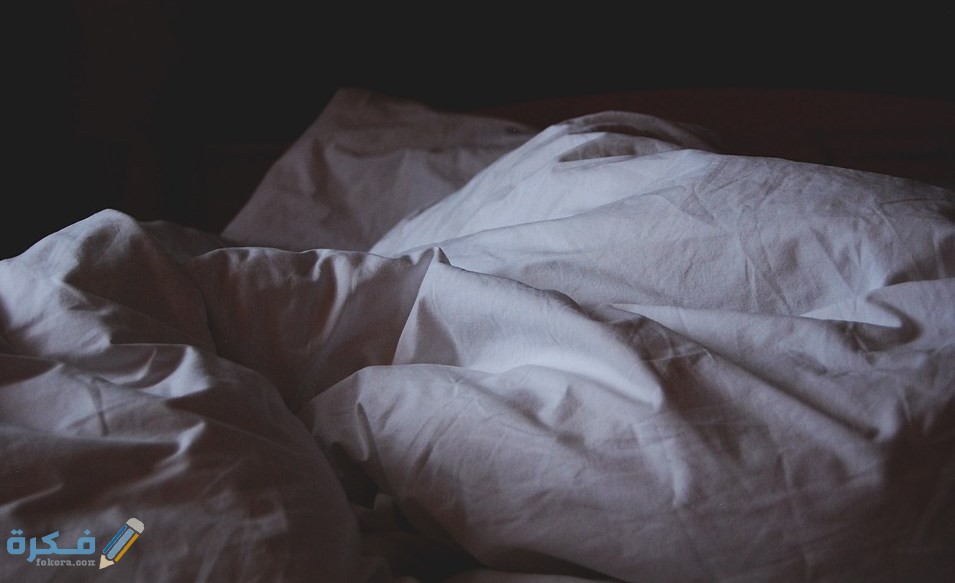 تفسير رؤية تتبع الميت في المنام 3 تفسير رؤية الميت يعود إلى الحياة