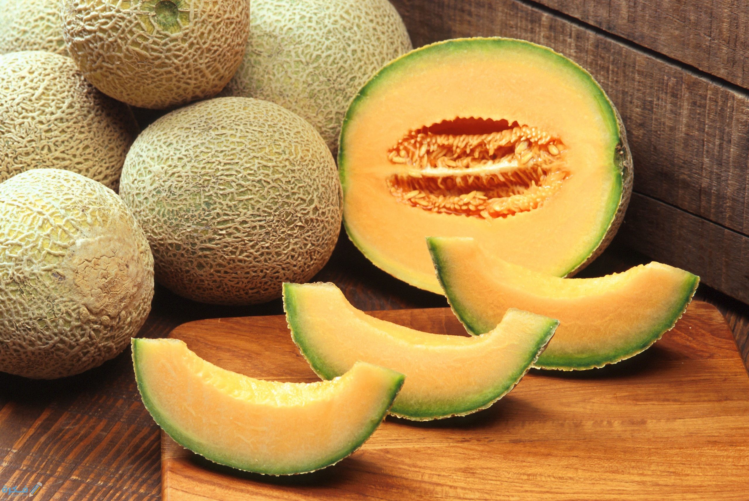 Cantaloupes scaled