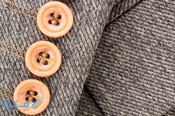 مشروع مصنع أزرار ملابس من البلاستيك والصدف