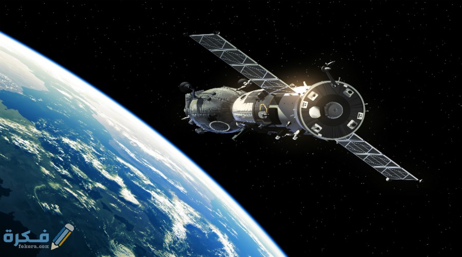 لماذا سميت الأقمار الصناعية