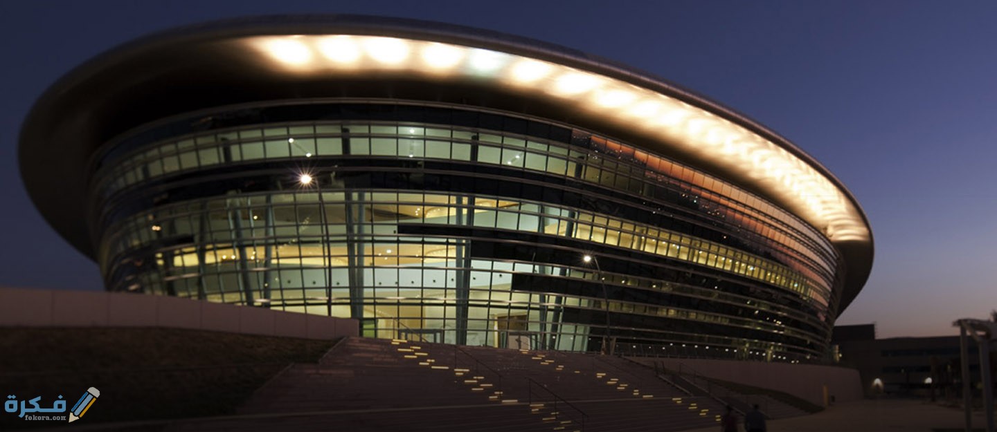 الماجستير في جامعه زايد ابو ظبي