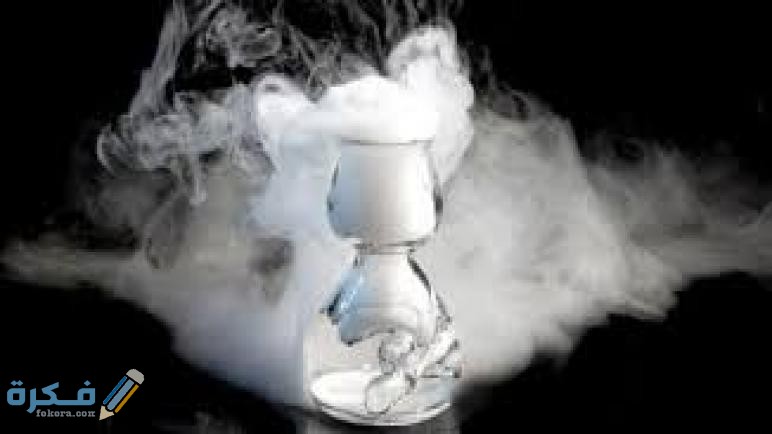 ما الغاز الذي يعد مذيبًا للهواء الجوي هي