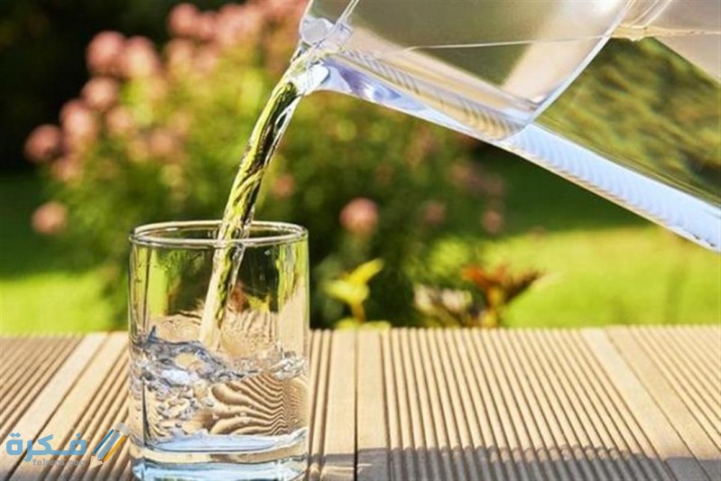 فوائد شرب الماء على الريق 799x533 1