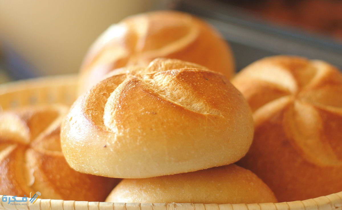 كرات الخبز الصغيرة بالحليب