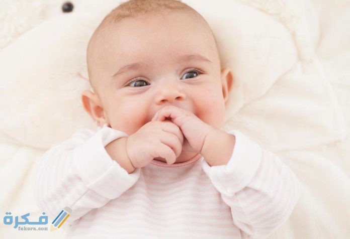 متى يبدا الطفل الانتباه للاصوات 3 3 Months Old Baby Growth and Development 227021191