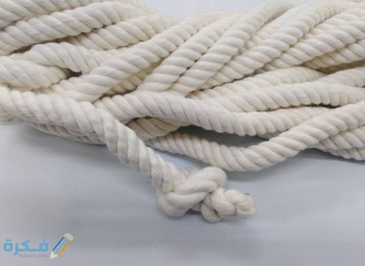 اذكر شيئا أطول من الحبل؟