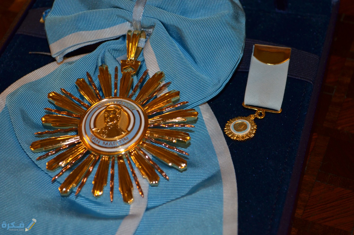 ما هو اعلى وسام في المملكة العربية السعودية 2 مميزات وسام الملك عبدالعزيز