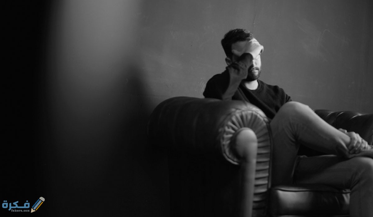 سبب عدم قدرتك على إخراج شخص من تفكيرك