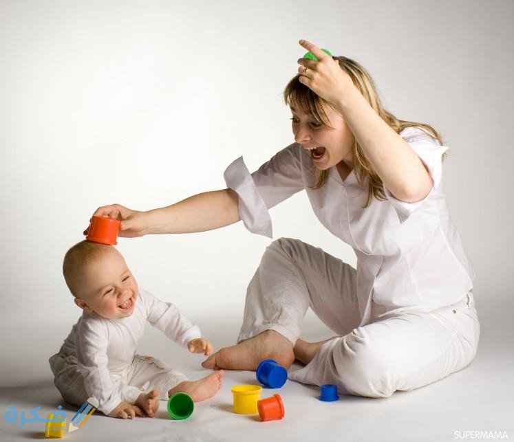 كيف أساعد طفلي على الجلوس