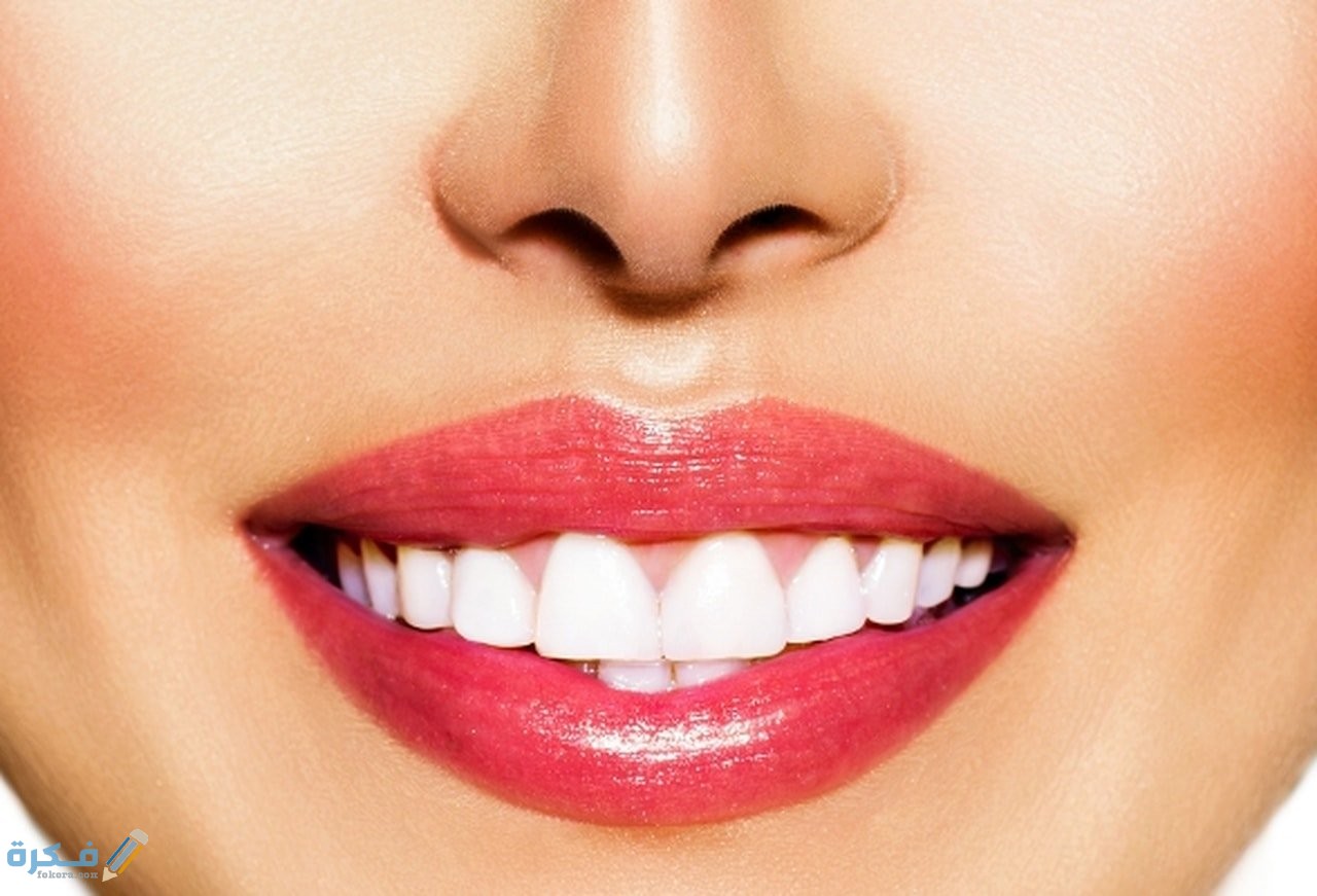 أسهل 10 طرق لاستخدام الفحم في تبيض الاسنان الصفراء 4 طريقه استخدام الفخم في تبيض الاسنان