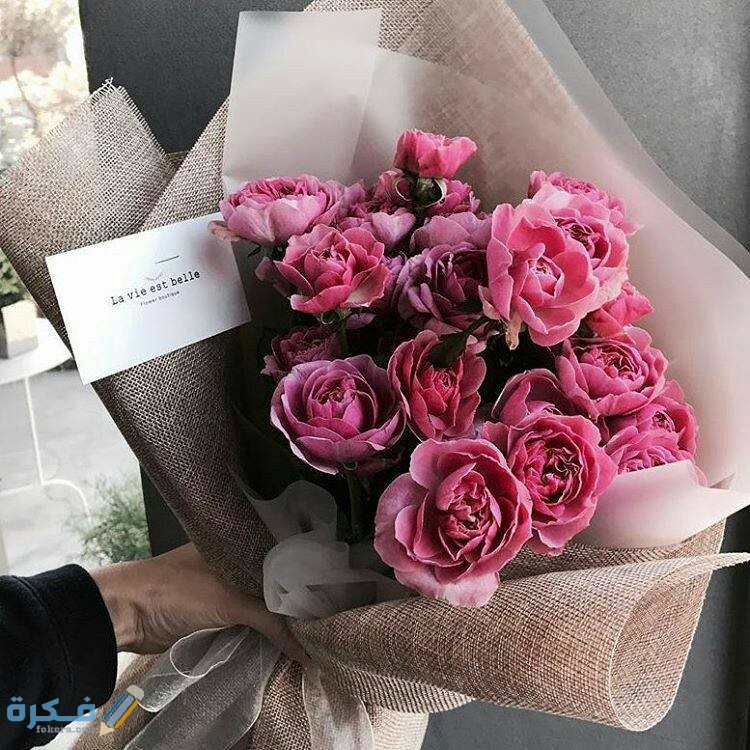 عبارات تكتب على كرت الورد