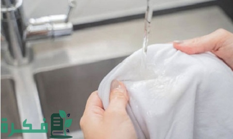 إزالة بقع الشاي