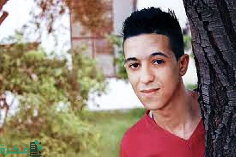 سمات الشاب في سن 20