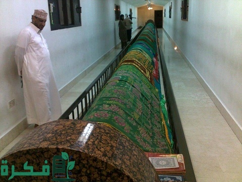 كم كان طول سيدنا آدم عليه السلام