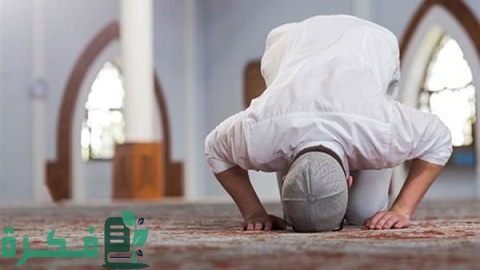 ما الفرق بين الأذان الأول لصلاة الفجر والأذان الثاني