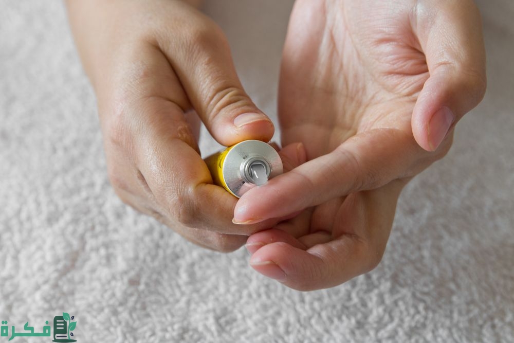 مرهم لإزالة حبوب المؤخرة