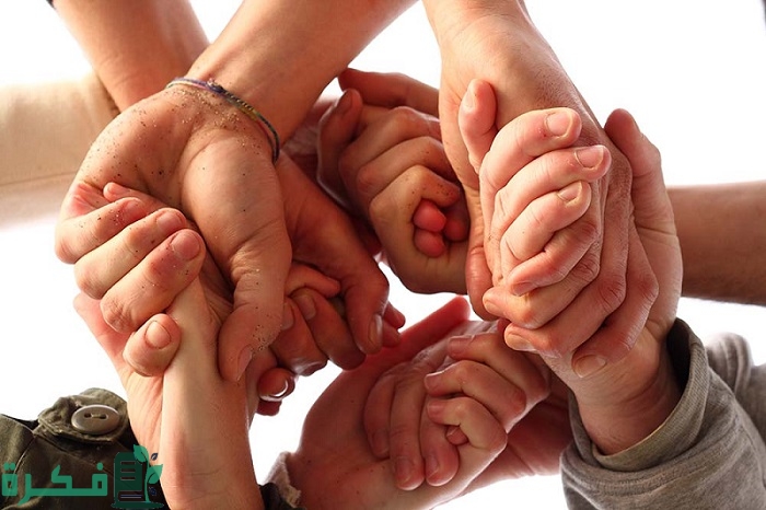 موضوع تعبير عن التراحم بين الناس