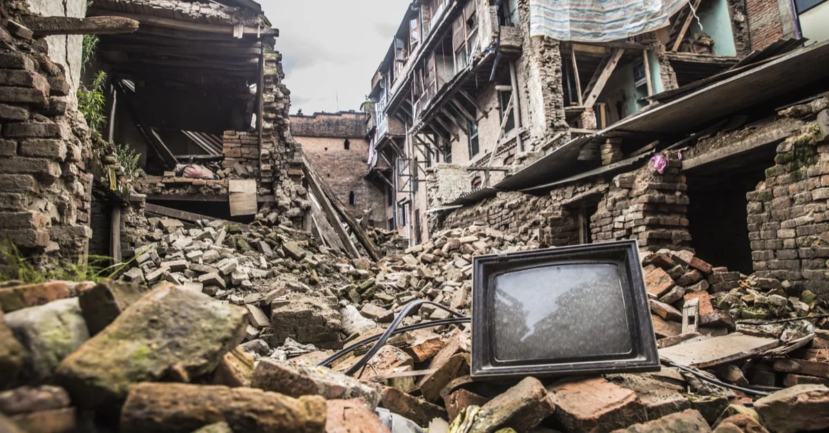 تفسير رؤية الزلزال