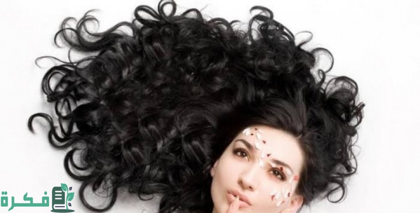 وصفة سحرية لتنعيم الشعر الخشن
