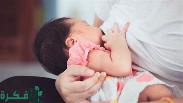 أفضل 5 طرق لعلاج تشققات الحلمتين أثناء الرضاعة
