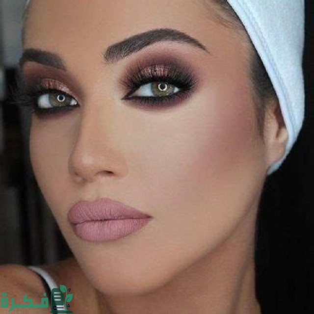 طريقة مكياج للعيون الجاحظة