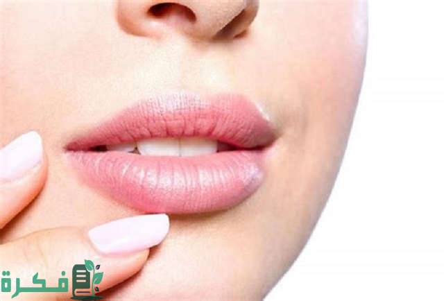 أفضل ماسكات لتقشير الشفايف