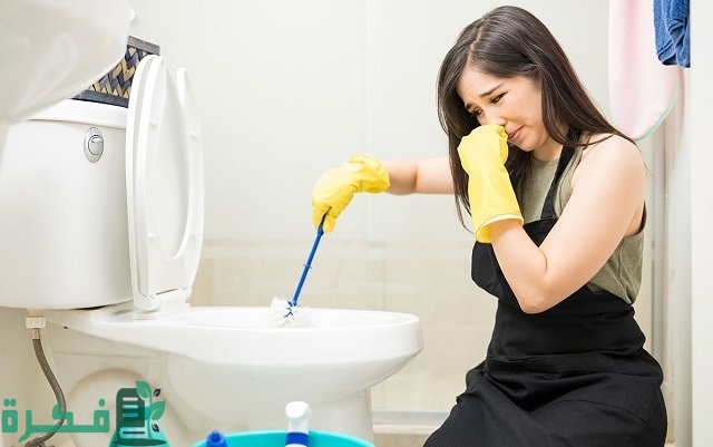 كيفية التخلص من رائحة المجاري في الحمام