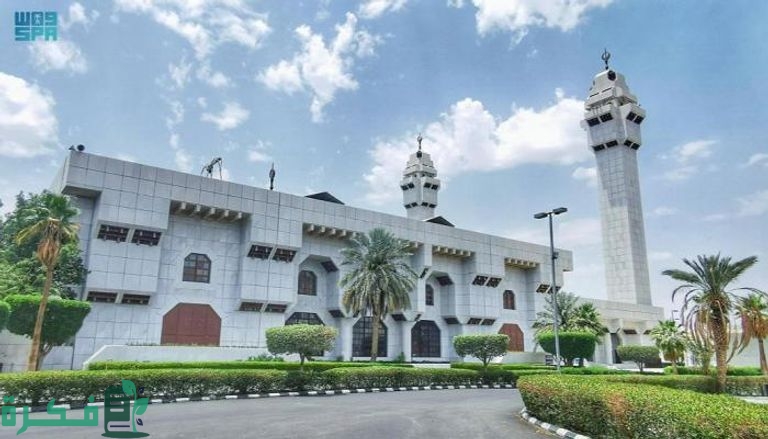 كم تبعد مكة المكرمة عن مسجد التنعيم