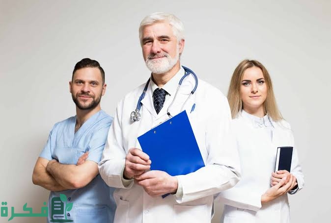 ما الفرق بين الأخصائي والاستشاري 6 IMG 7888
