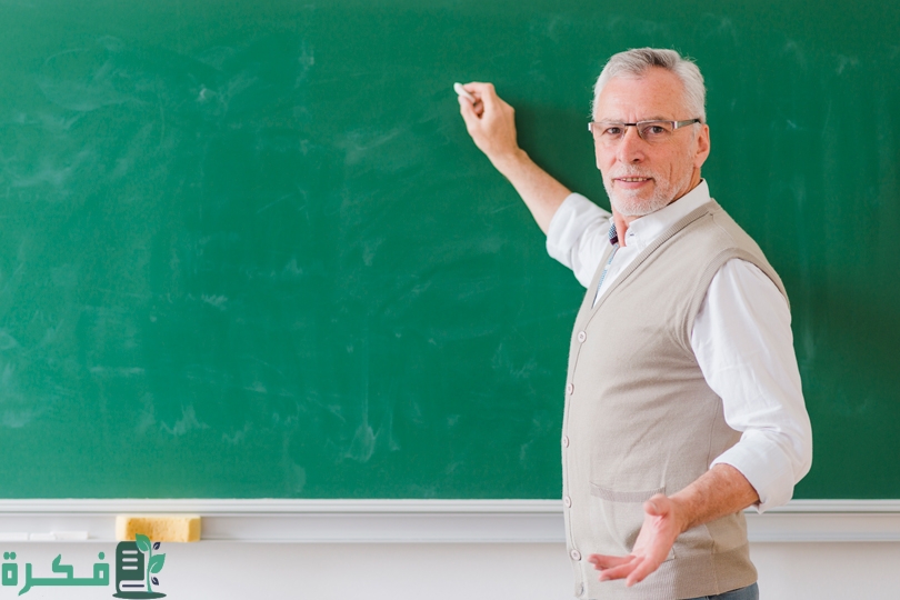 كيف يمكن للمعلم التحدث أمام طلابه بشكل متصل