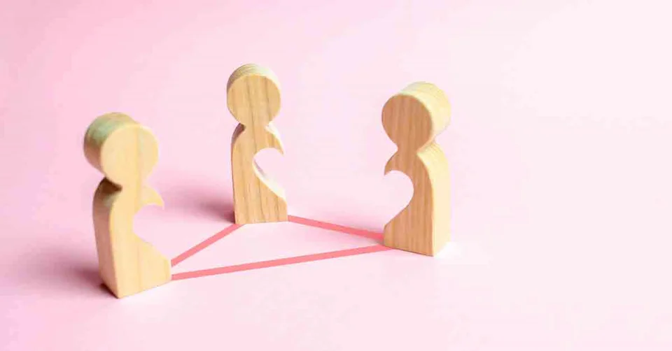 هل يحق للأب رفض عريس وافقت عليه ابنته