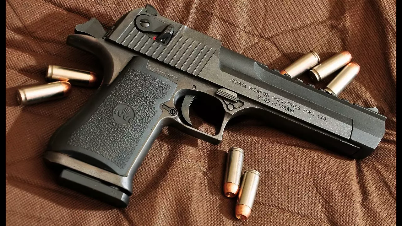 طريقة الحصول على إذن التنقل بالسلاح الناري إلكترونياً عبر أبشر