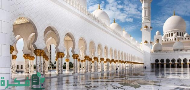 كم كان عمر الرسول عندما تزوج عائشة