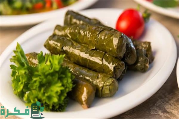 كم مدة طبخ ورق العنب في القدر العادي؟