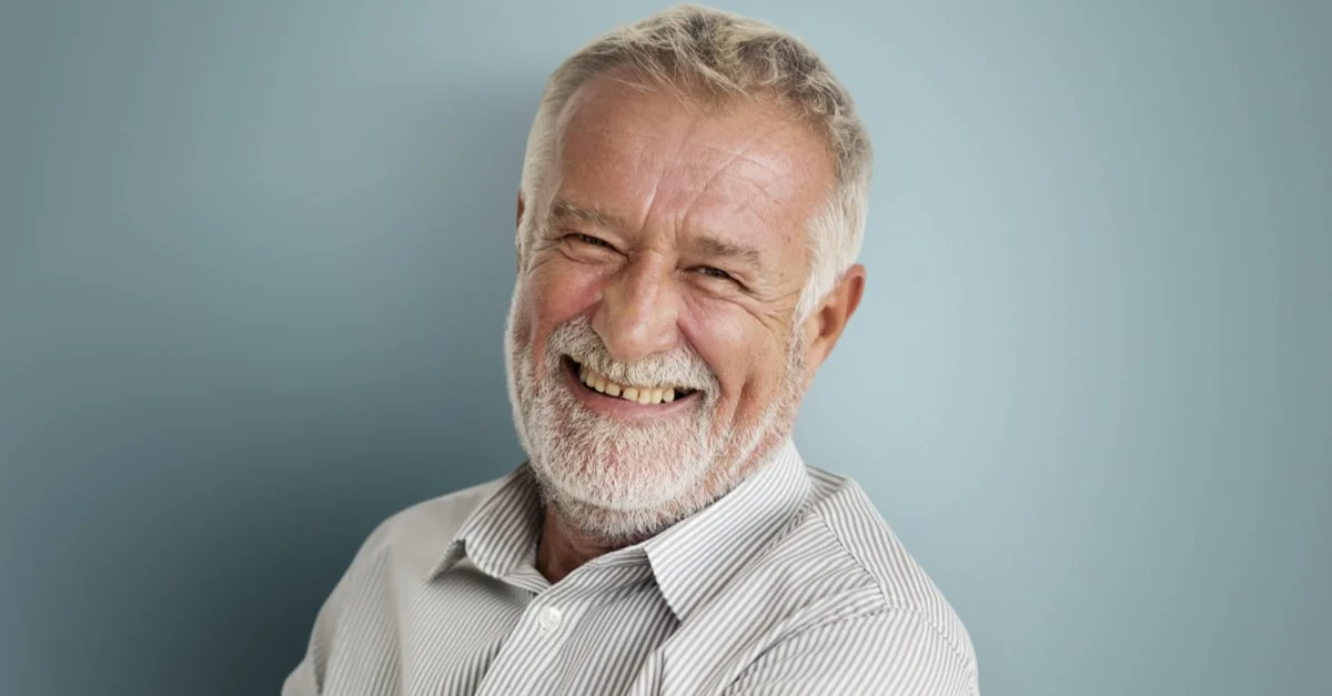 ما تفسير حلم حضن جدي المتوفي؟