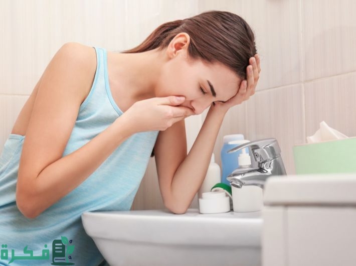 ما دلالة تكرار استفراغ رغوة بيضاء