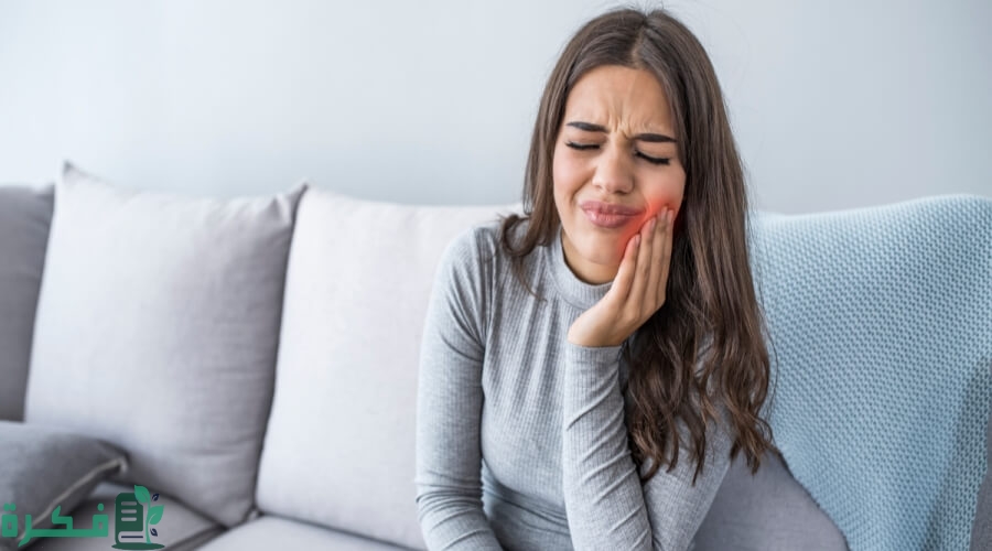تمارين لعلاج طقطقة الفك بالصور