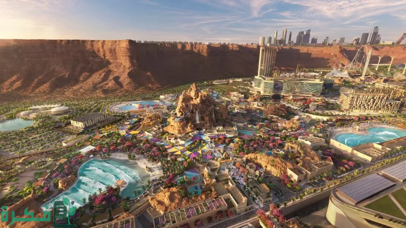 صور الأقمار الصناعية تكشف عن تشكّل مدينة ترفيهية ضخمة في السعودية