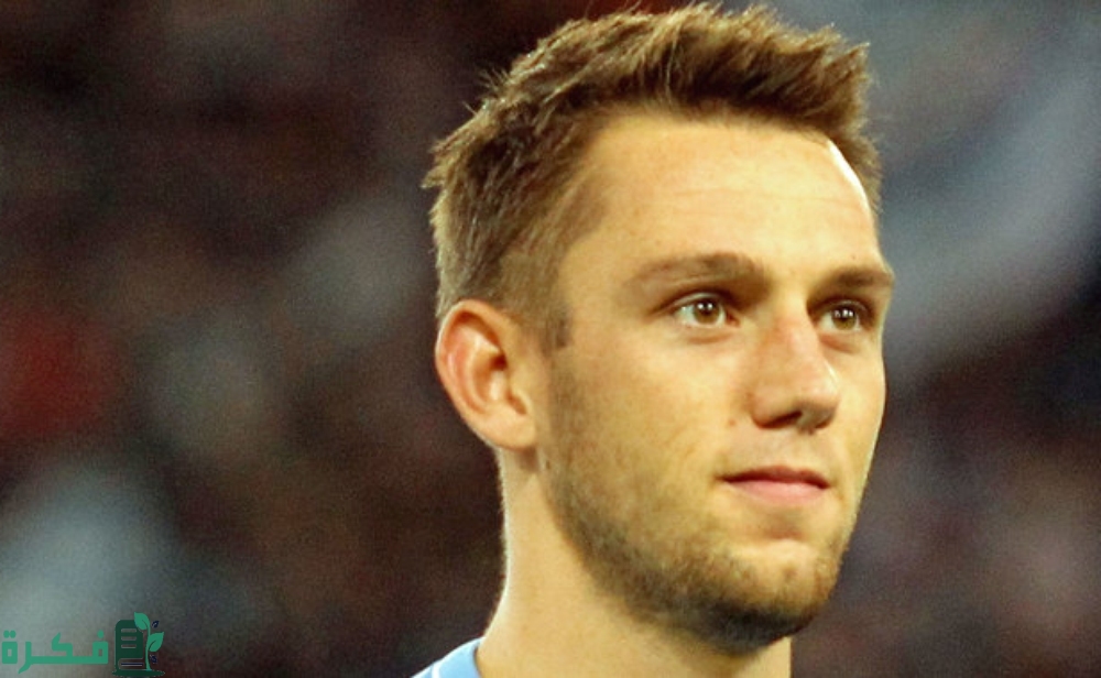 ستيفان دي فريج على رادار الاتحاد السعودي بتوصية من المدرب الجديد 3 مدافع إنتر ميلانو على رادار الاتحاد بتوصية من المدرب الجديد