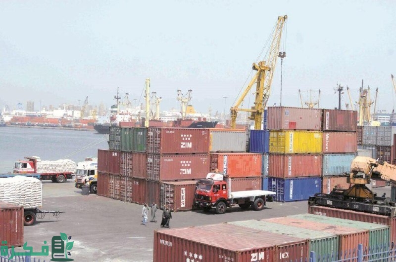 ميناء الإسكندرية تؤكد ضرورة الالتزام بموافقة مسبقة من الرقابة النووية والإشعاعية