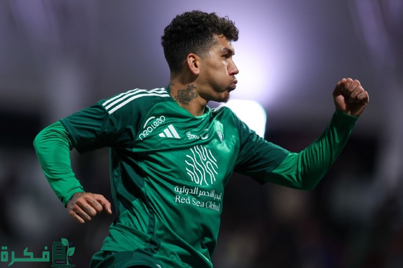 تحذير قانوني للأهلي بشأن مستقبل فيرمينو بعد استبعاده من القائمة