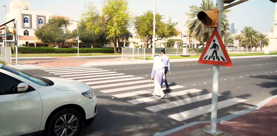 3 مخالفات مرورية جديدة في السعودية تكلف المشاة والركاب غرامات تصل إلى 150 ريال