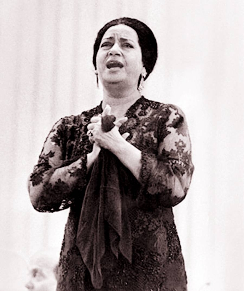 أيام أم كلثوم الأخيرة بين آخر أغانيها والأغنية التي لم تغنها