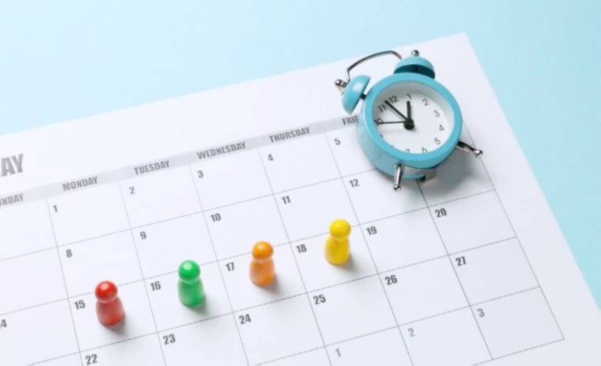 إنتاجية أعلى ورضا نفسي في 4 أيام عمل جديدة بالسعودية