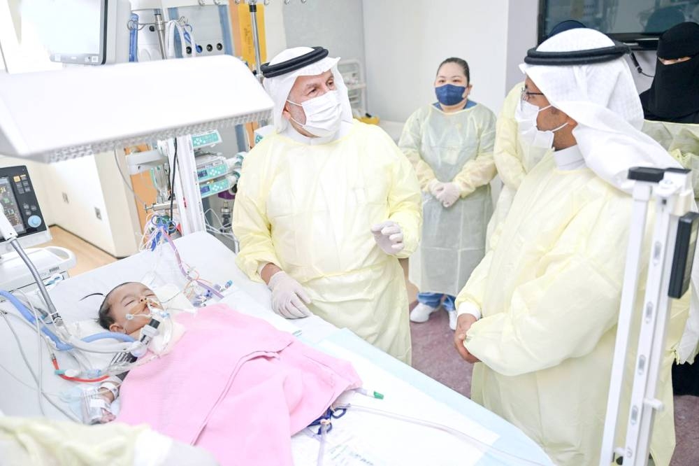 استقرار حالة التوأم يارا ولارا ورفع التنفس الصناعي بعد 4 أيام