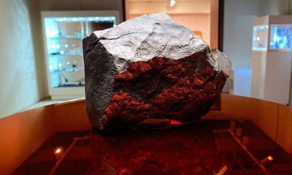 بيع صخرة مريخية نادرة بمبلغ 5.3 ملايين دولار في صفقة تاريخية