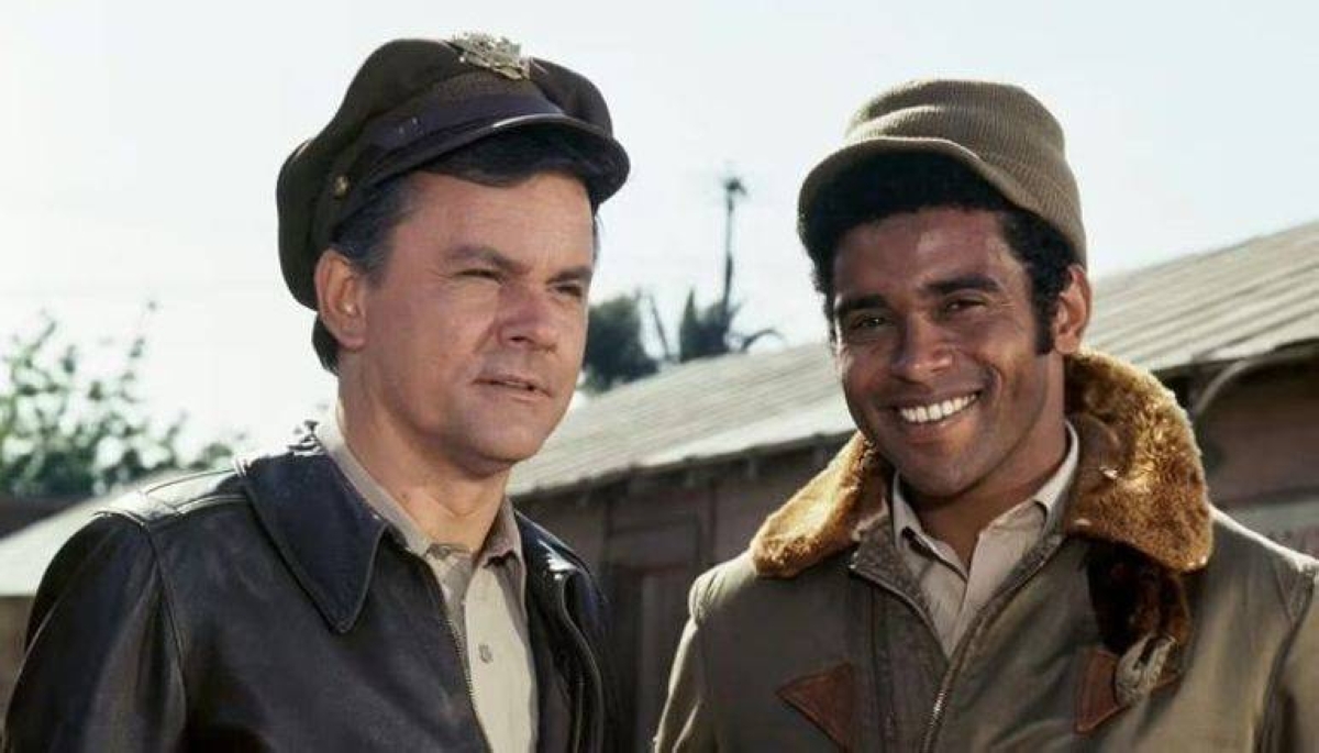 رحيل كينيث واشنطن آخر أبطال مسلسل هوغان يؤثر في عشاق الدراما السعودية 1 رحيل كينيث واشنطن آخر أبطال مسلسل هوغان يؤثر في عشاق الدراما السعودية